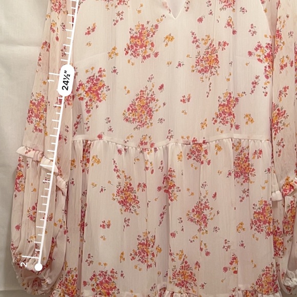 Vince Camuto Ladies Sm Floral Long Sleeve Dress.Red,Yellow and Pink floral print - Picture 7 of 8